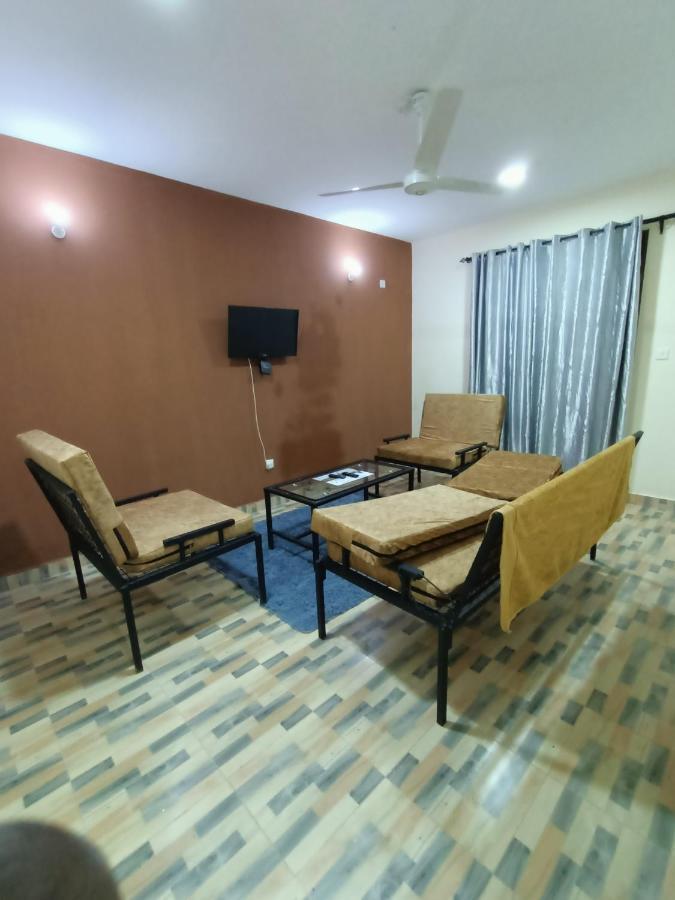 1 Bedroom Fully Furnished Luxurious Apartment Voi Town Exterior foto